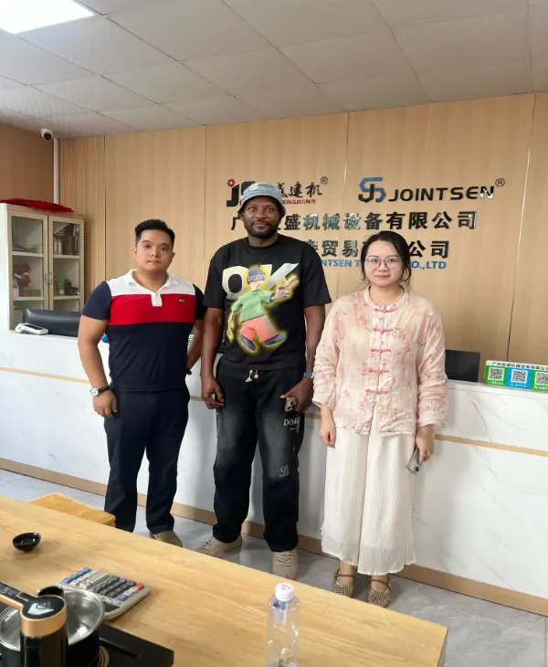 Pelanggan Nigeria Melawat China Sendiri, JOINTSEN Mendapat Pesanan Tamping Rammer Utama